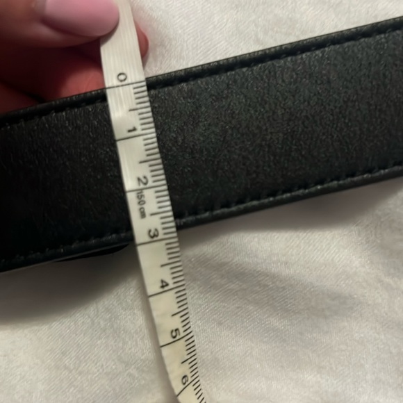 Gucci Women’s Belt with Double G Buckle 75/30 main image 6